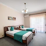Hotel Colmeia 3*