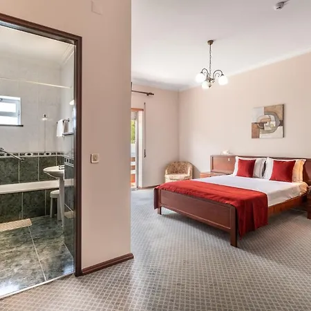 Hotel Colmeia