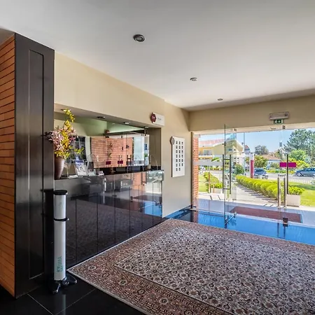 Colmeia Ξενοδοχείο Monte Real