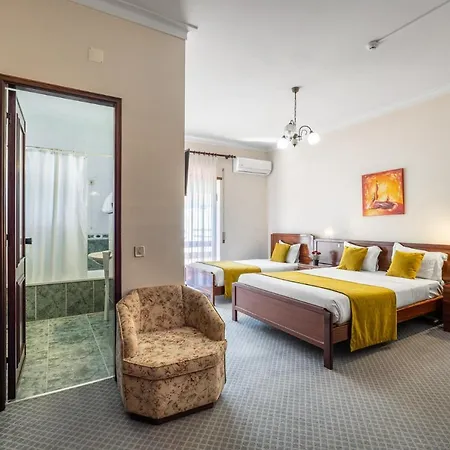 Colmeia Hotel