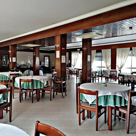 Hotel Colmeia
