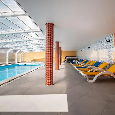 Colmeia Hotel Monte Real